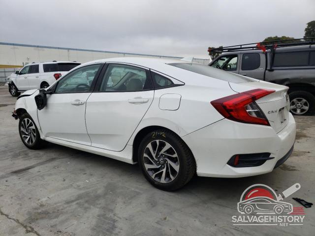 2HGFC2F76JH552439 2018 HONDA CIVIC photo no. 2