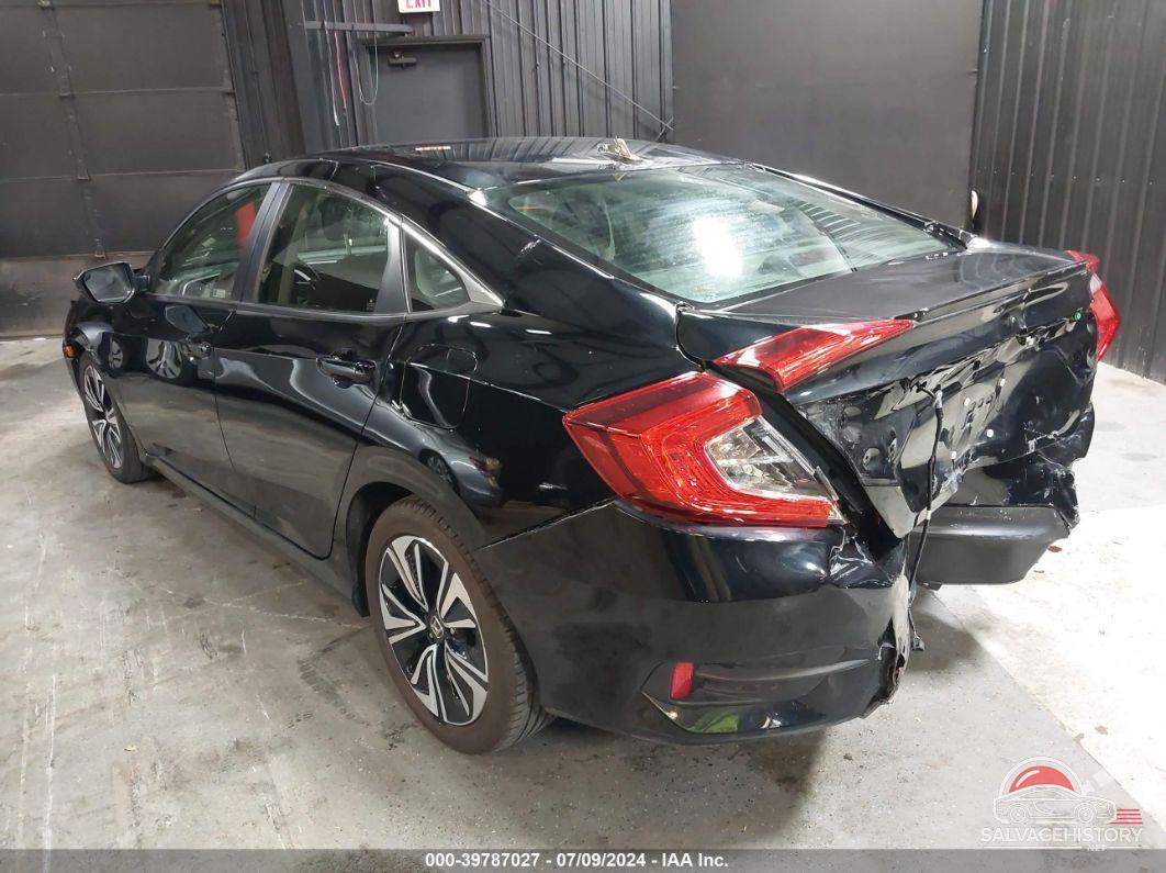 JHMFC1F37JX035912 2018 HONDA CIVIC photo no. 3