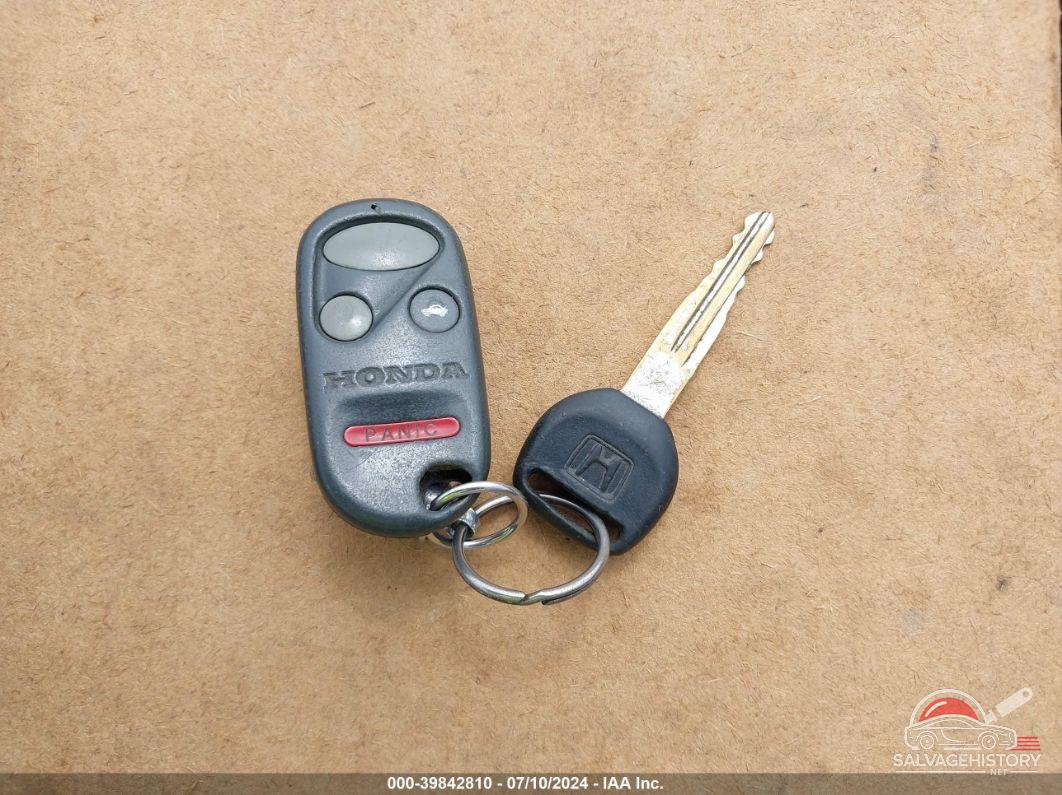 JHLRD18641C022032 2001 HONDA CR-V photo no. 11
