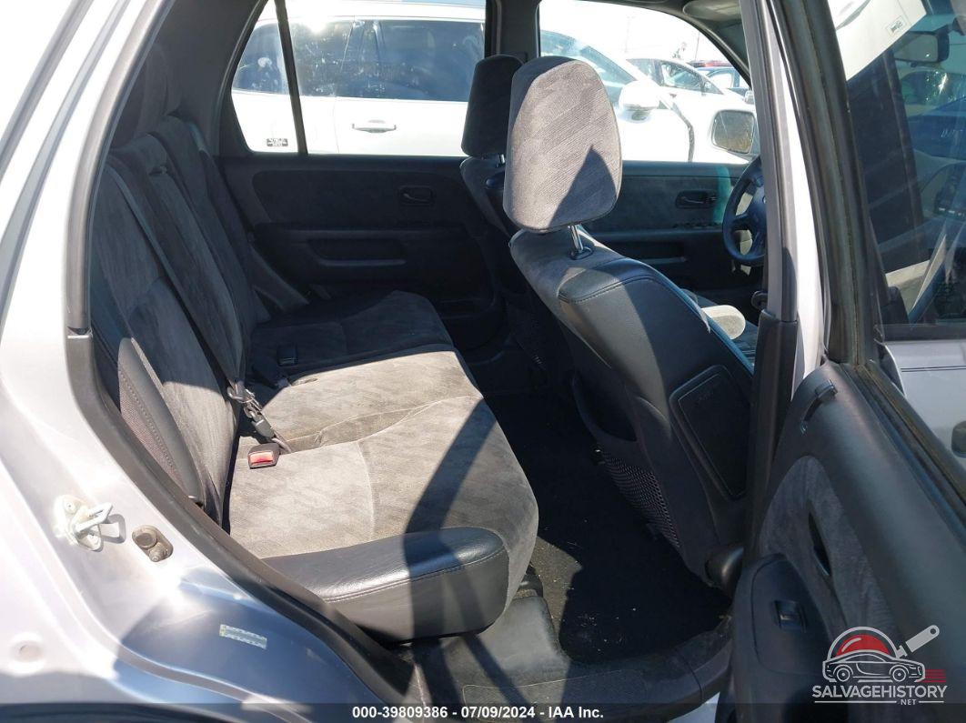 JHLRD78814C003897 2004 HONDA CR-V photo no. 8