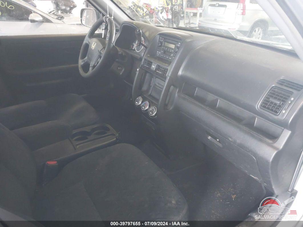 SHSRD78555U326236 2005 HONDA CR-V photo no. 5