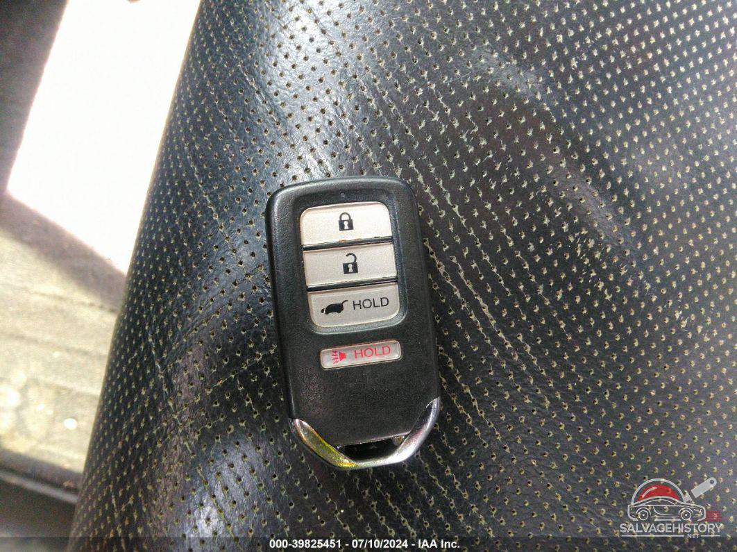 5J6RM4H98FL108423 2015 HONDA CR-V photo no. 11