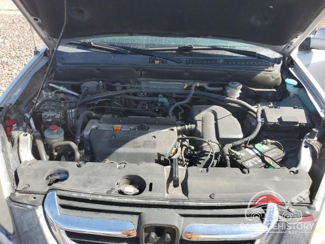 JHLRD78894C058372 2004 HONDA CRV photo no. 11