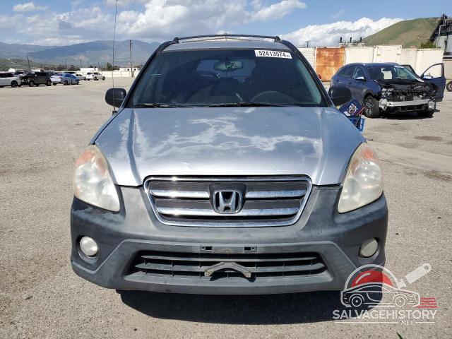 JHLRD78515C050094 2005 HONDA CRV photo no. 5