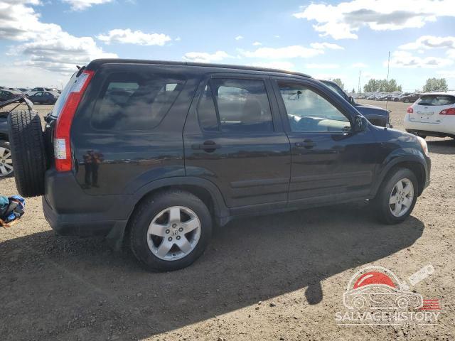 JHLRD78805C801454 2005 HONDA CRV photo no. 3