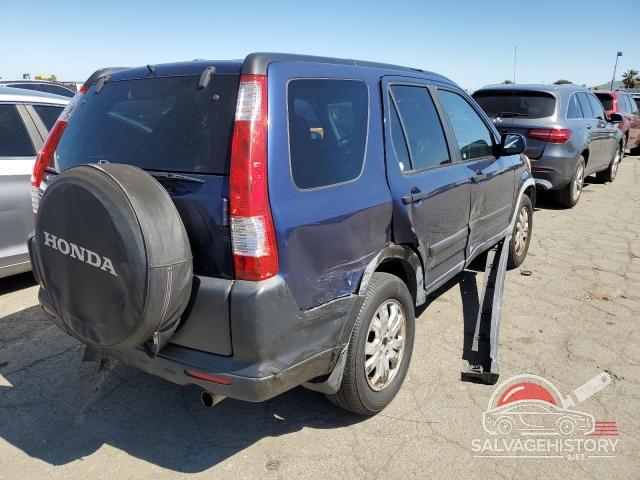 JHLRD78845C025491 2005 HONDA CRV photo no. 3