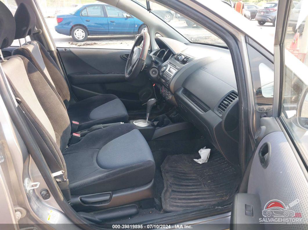 JHMGD38647S057201 2007 HONDA FIT photo no. 5