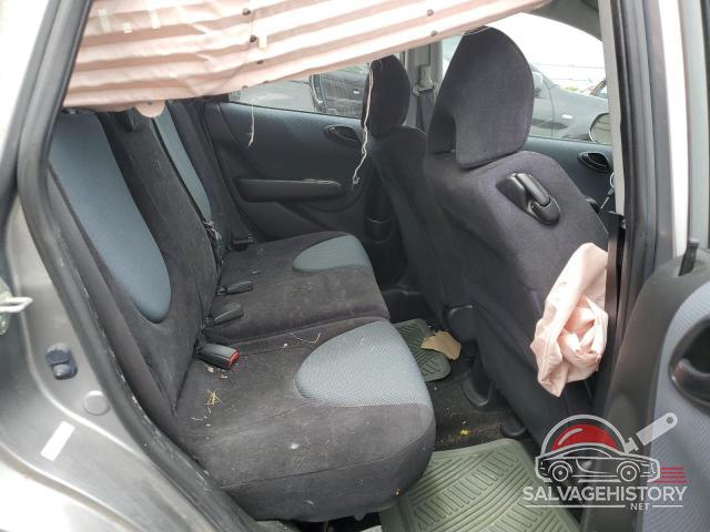 JHMGD38468S008615 2008 HONDA FIT photo no. 10