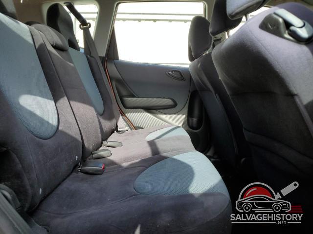 JHMGD38658S015511 2008 HONDA FIT photo no. 10