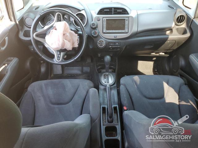 JHMGE8H65AS004296 2010 HONDA FIT photo no. 8