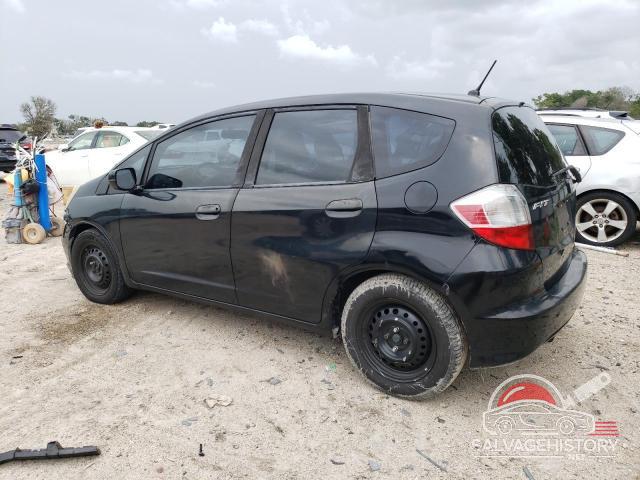 JHMGE8H31BS007087 2011 HONDA FIT photo no. 2