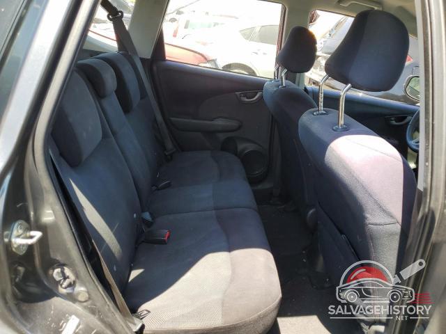 JHMGE8H51BC024869 2011 HONDA FIT photo no. 10
