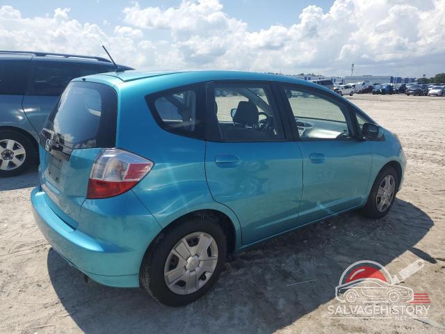 JHMGE8H38DC023882 2013 HONDA FIT photo no. 3