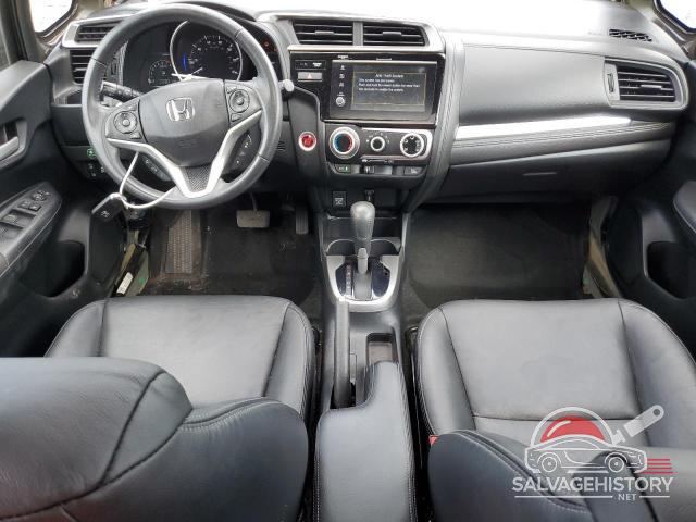 3HGGK5H01JM705612 2018 HONDA FIT photo no. 8