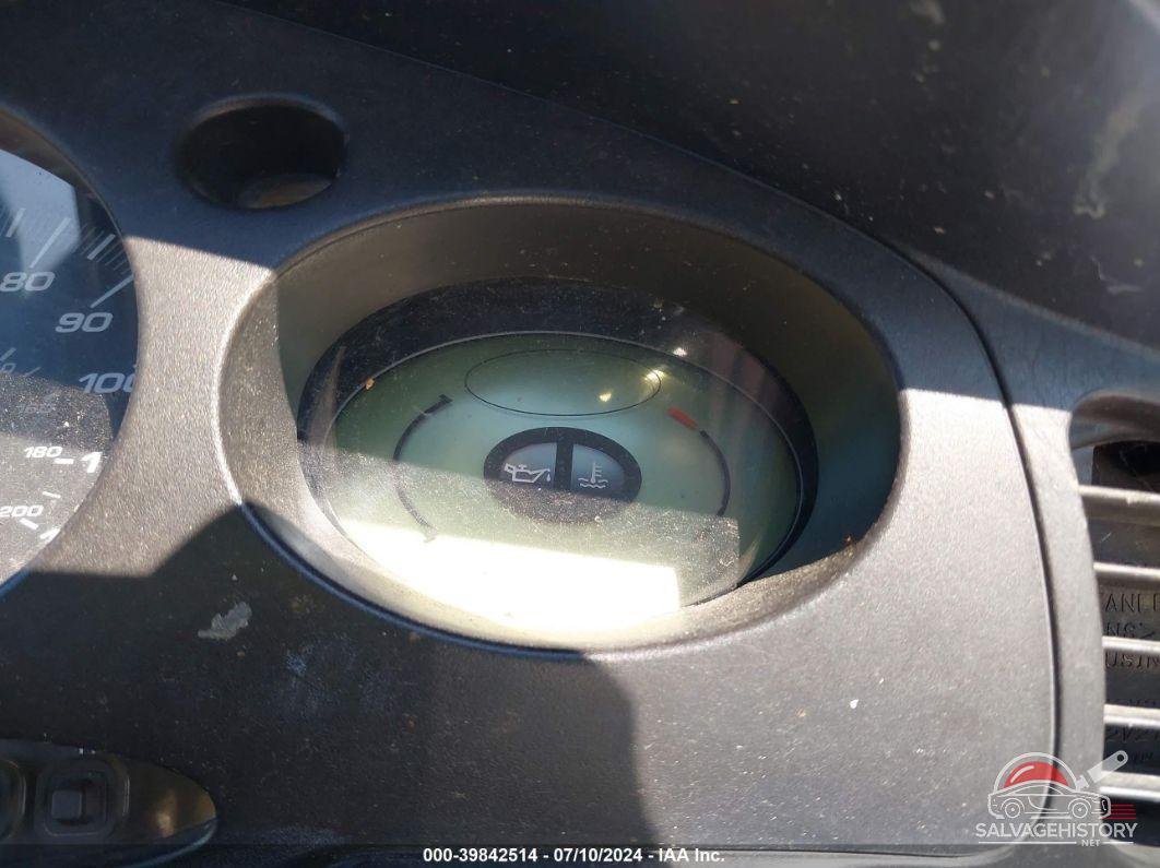 JH2PF01144K200028 2004 HONDA FSC600 photo no. 7
