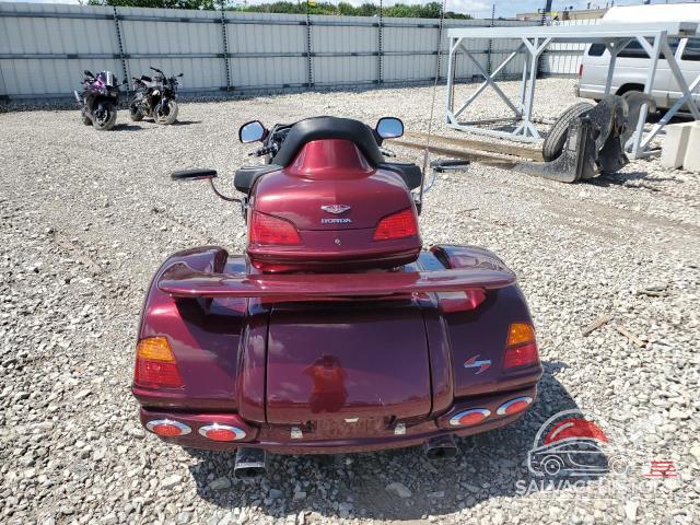1HFSC47085A401073 2005 HONDA GL CYCLE photo no. 4