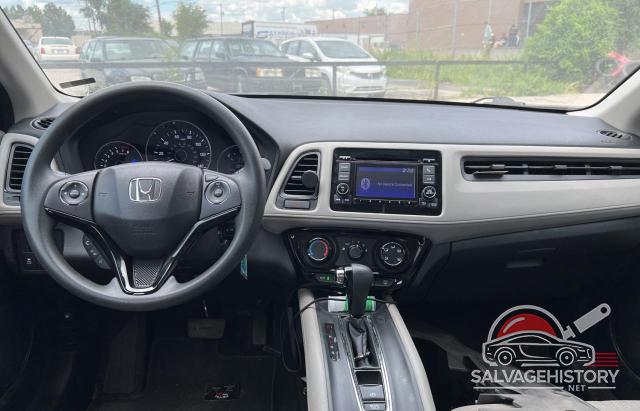 3CZRU5H31JM704384 2018 HONDA HR-V photo no. 9