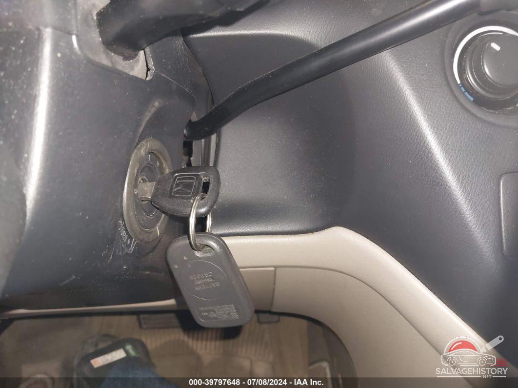 2HKRL1869YH549711 2000 HONDA ODYSSEY photo no. 11