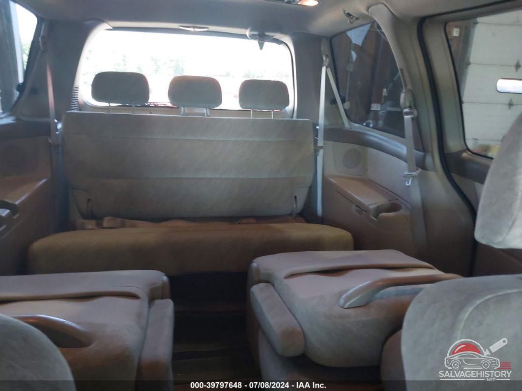 2HKRL1869YH549711 2000 HONDA ODYSSEY photo no. 8