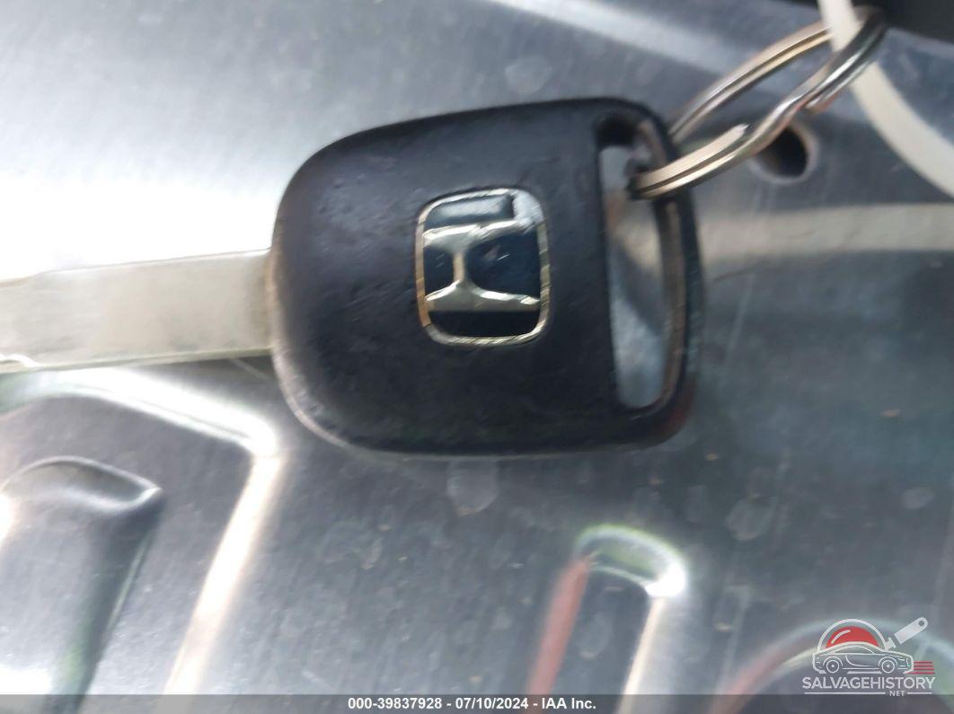 5FNRL18554B096428 2004 HONDA ODYSSEY photo no. 11