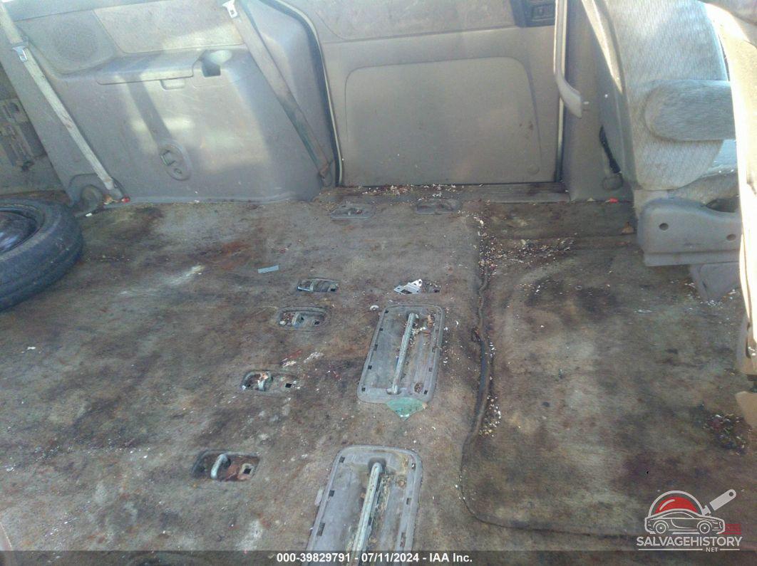 5FNRL185X4B032420 2004 HONDA ODYSSEY photo no. 8
