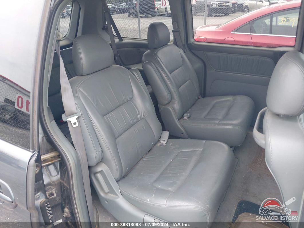 5FNRL18934B058859 2004 HONDA ODYSSEY photo no. 8