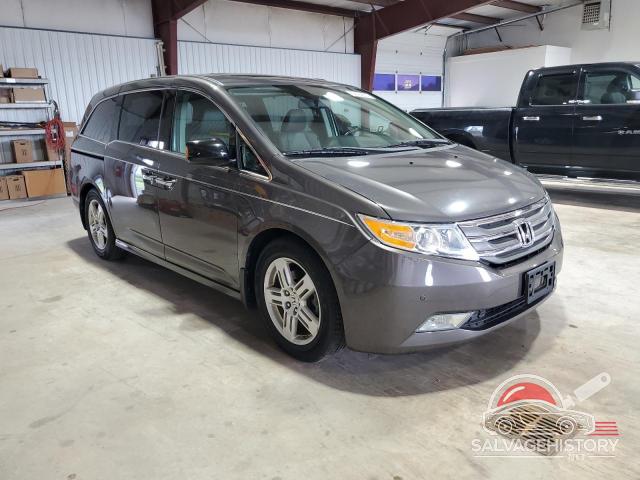 5FNRL5H98DB042664 2013 HONDA ODYSSEY photo no. 4