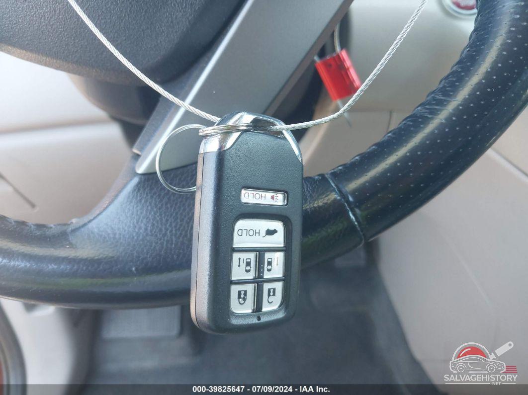 5FNRL5H61GB092543 2016 HONDA ODYSSEY photo no. 11