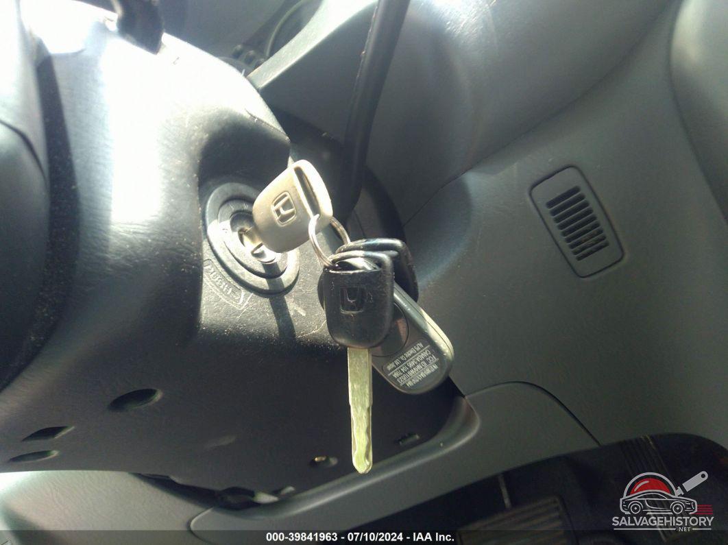 2HKYF18464H510294 2004 HONDA PILOT photo no. 11