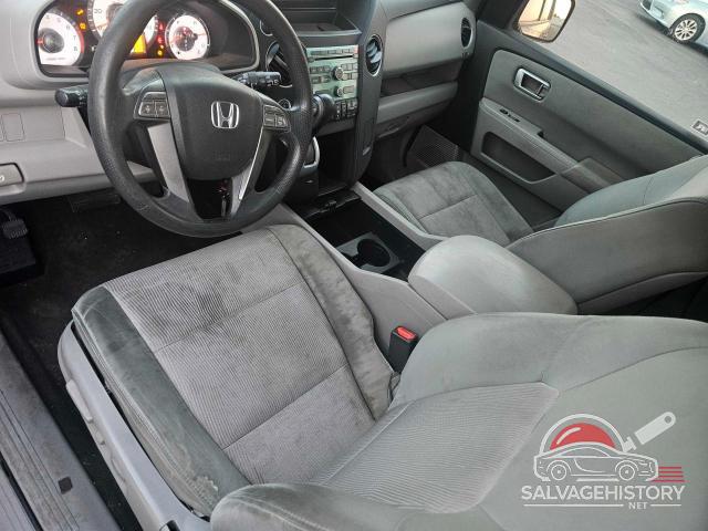 5FNYF4H45AB013054 2010 HONDA PILOT photo no. 9
