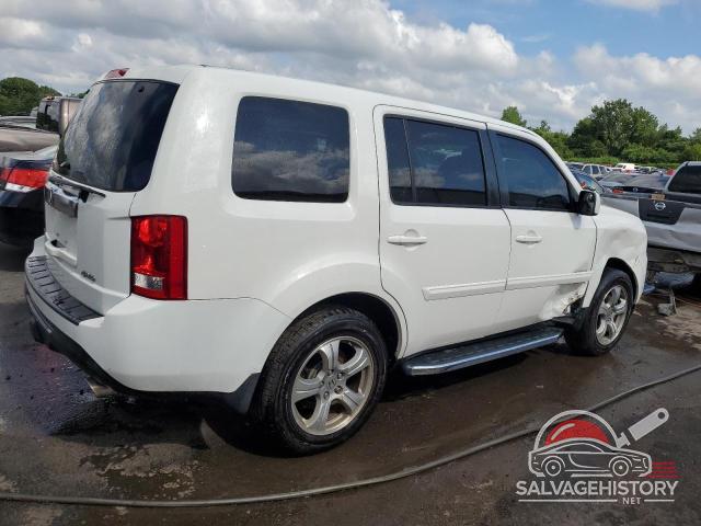5FNYF4H58DB074038 2013 HONDA PILOT photo no. 3