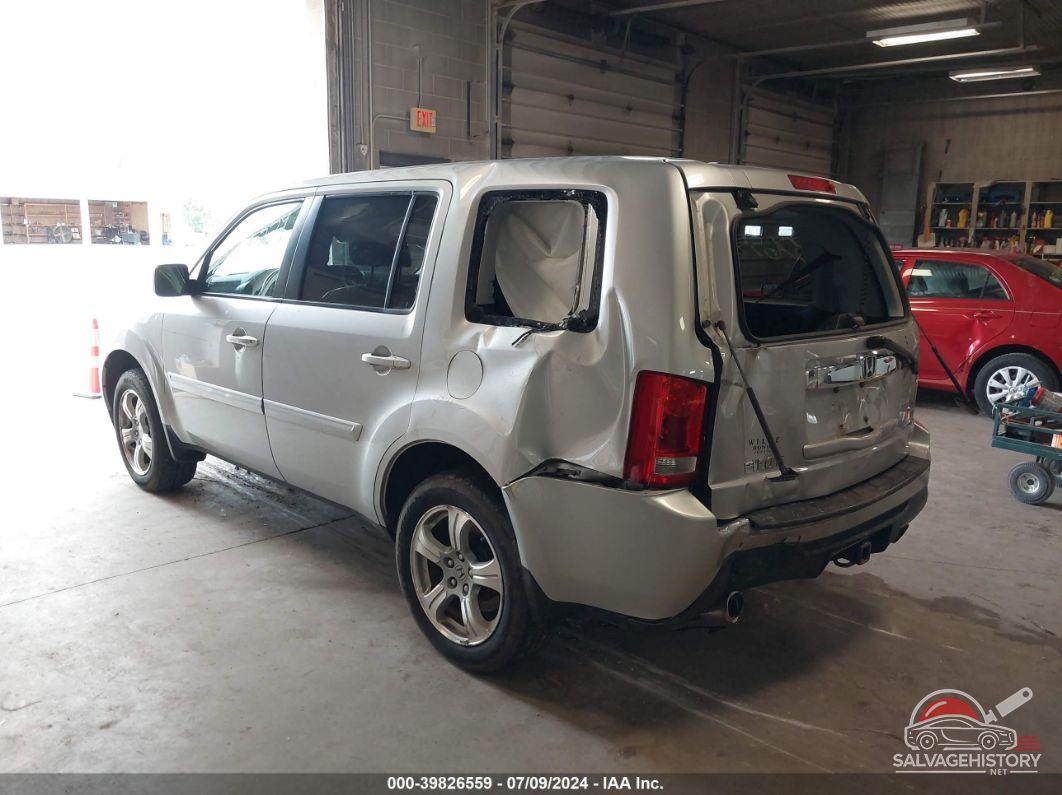 5FNYF4H55EB015224 2014 HONDA PILOT photo no. 3