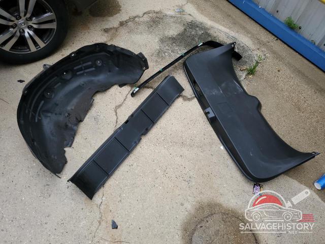 5FNYF6H79HB030648 2017 HONDA PILOT photo no. 13