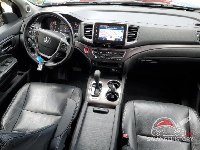 5FNYF6H79HB030648 2017 HONDA PILOT photo no. 8