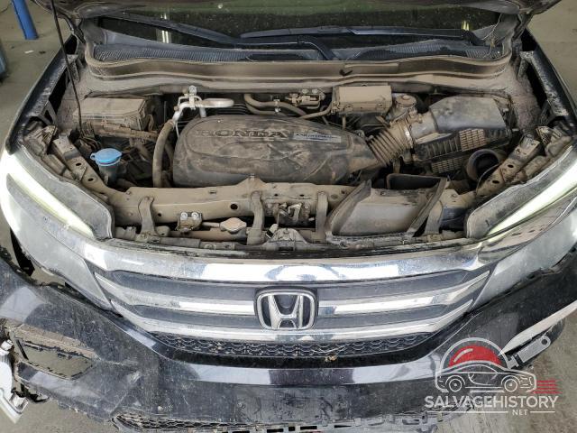 5FNYF6H31JB005780 2018 HONDA PILOT photo no. 12