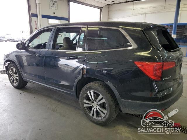 5FNYF6H31JB005780 2018 HONDA PILOT photo no. 2