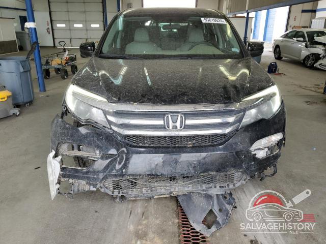 5FNYF6H31JB005780 2018 HONDA PILOT photo no. 5