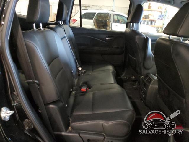 5FNYF6H82JB054496 2018 HONDA PILOT photo no. 11