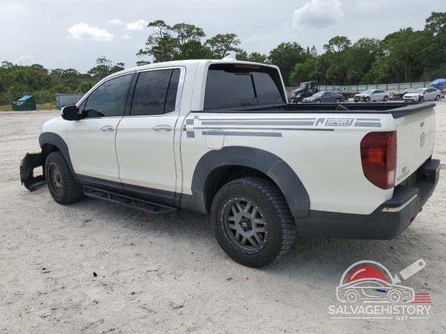5FPYK3F75HB037987 2017 HONDA RIDGELINE photo no. 2
