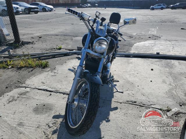 JH2RC44042M611569 2002 HONDA VT CYCLE photo no. 2