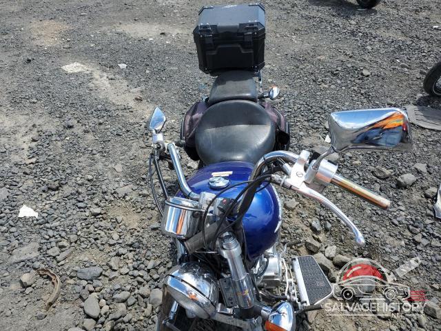 1HFSC180X4A800384 2004 HONDA VT CYCLE photo no. 5