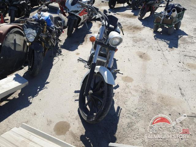 JH2SC6143BK000593 2011 HONDA VT CYCLE photo no. 2