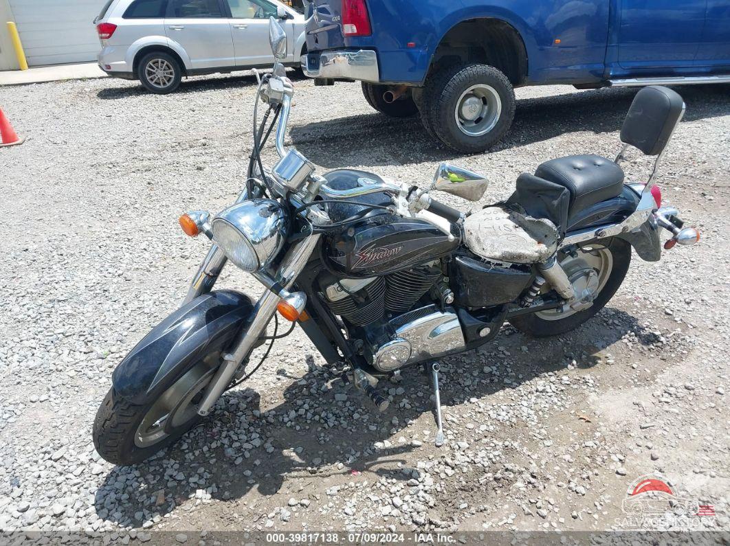 1HFSC43071A104621 2001 HONDA VT1100 photo no. 2