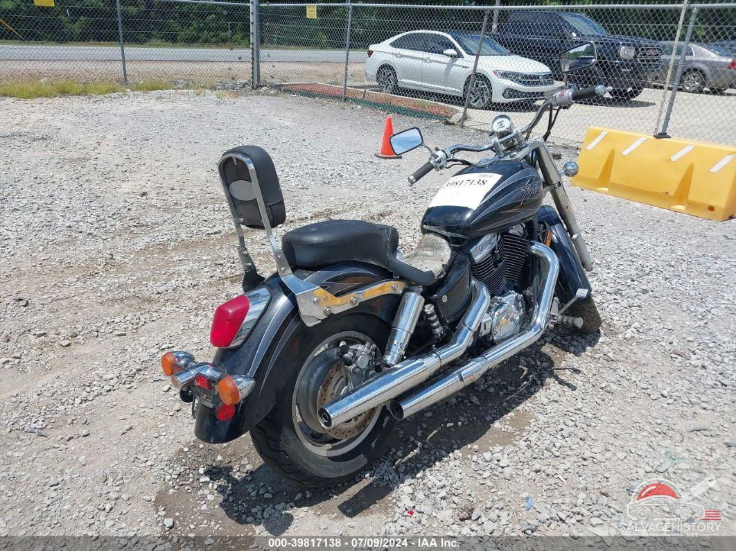 1HFSC43071A104621 2001 HONDA VT1100 photo no. 4