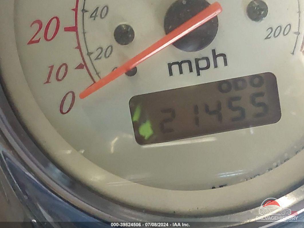 1HFSC39042A400201 2002 HONDA VT1100 photo no. 7