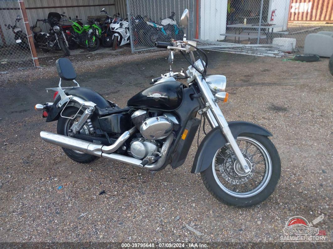 JH2RC4442XM100050 1999 HONDA VT750 photo no. 1