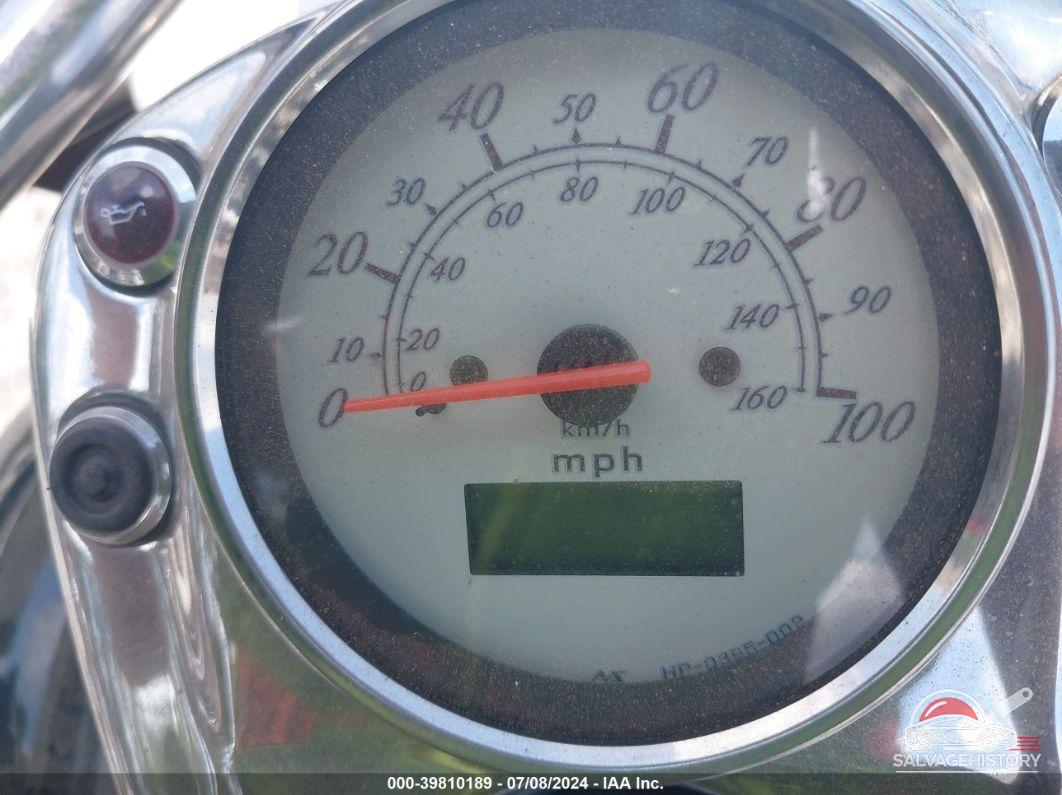 JH2RC44672M613532 2002 HONDA VT750 photo no. 7