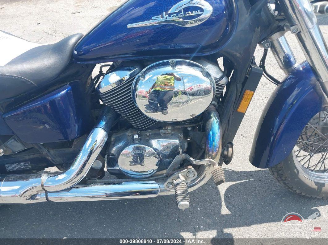 JH2RC44F22K020219 2002 HONDA VT750 photo no. 8