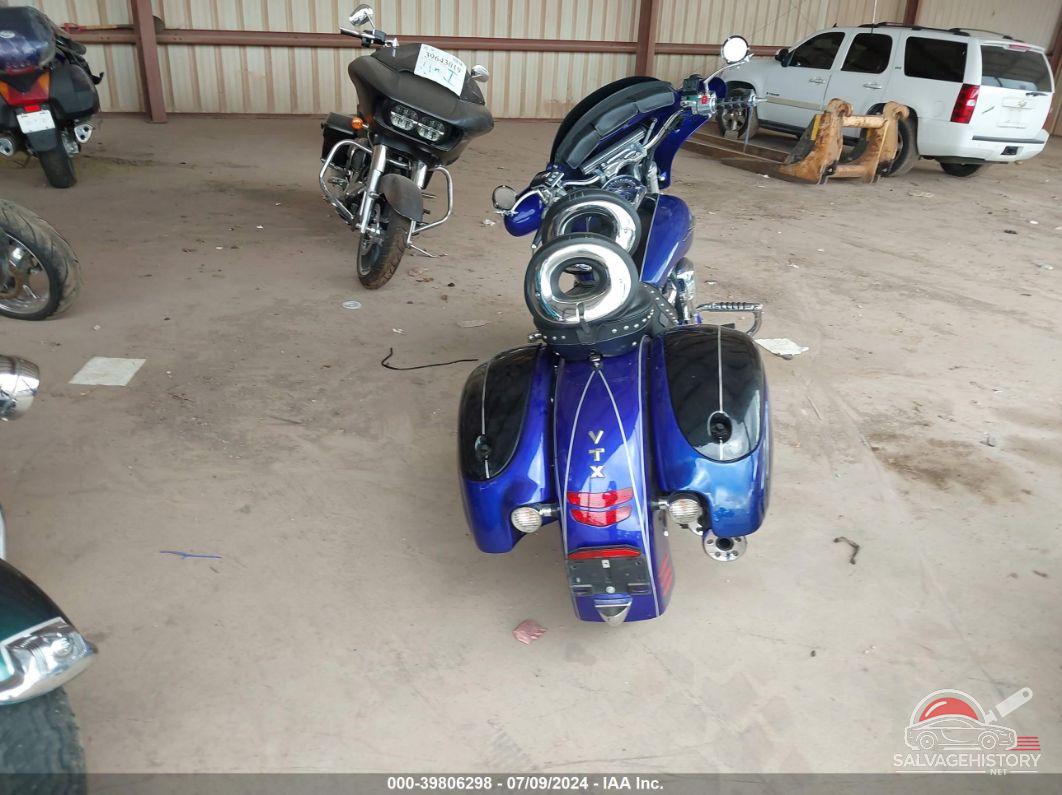 1HFSC49A05A303418 2005 HONDA VTX1800 photo no. 6