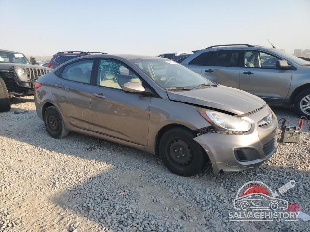 KMHCT4AE3DU331767 2013 HYUNDAI ACCENT photo no. 4